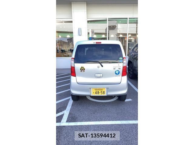 Suzuki WAGON R 2014-03 8247190-1