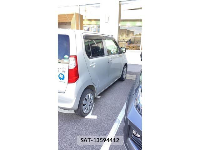 Suzuki WAGON R 2014-03 8247190-3