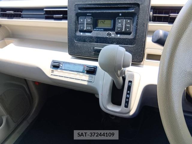 Suzuki WAGON R 2019-03 8257194-4