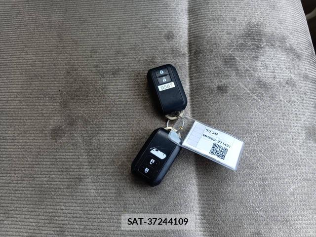 Suzuki WAGON R 2019-03 8257194-8