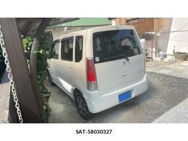 Suzuki WAGON R 2008-02 8318189-5