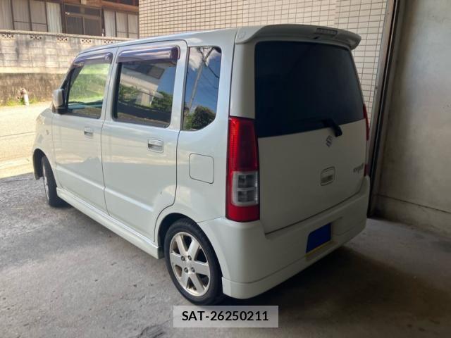 Suzuki WAGON R 2005-08 8318186-2