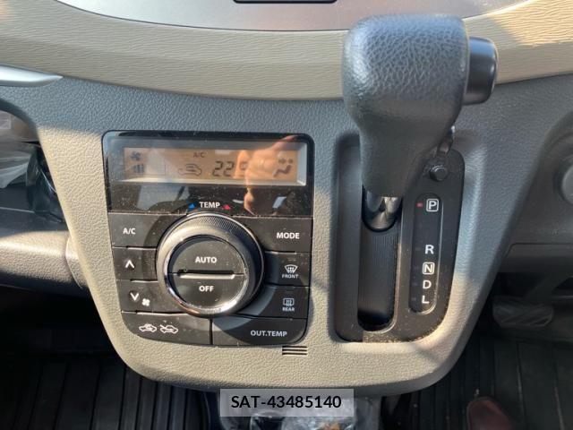 Suzuki WAGON R 2012-09 8318160-19