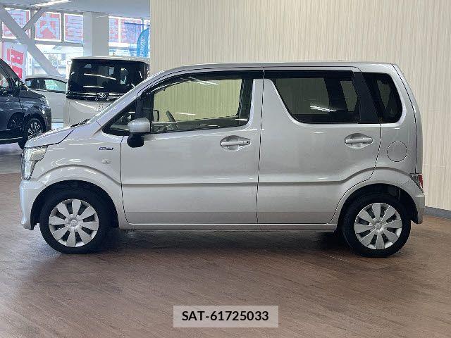 Suzuki WAGON R 2017-11 8318151-17