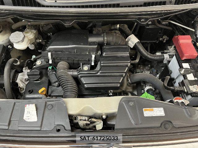 Suzuki WAGON R 2017-11 8318151-27