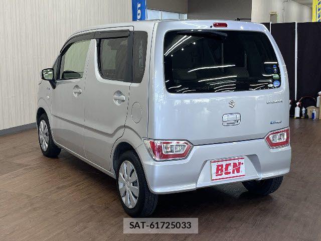 Suzuki WAGON R 2017-11 8318151-8