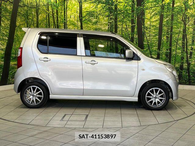 Suzuki WAGON R 2013-11 8318158-19