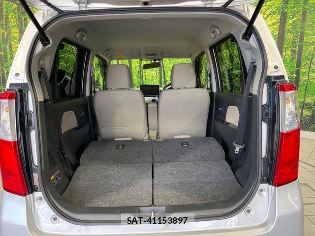 Suzuki WAGON R 2013-11 8318158-8