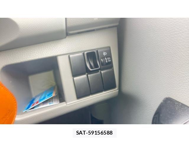 Suzuki WAGON R 2010-09 8318163-19