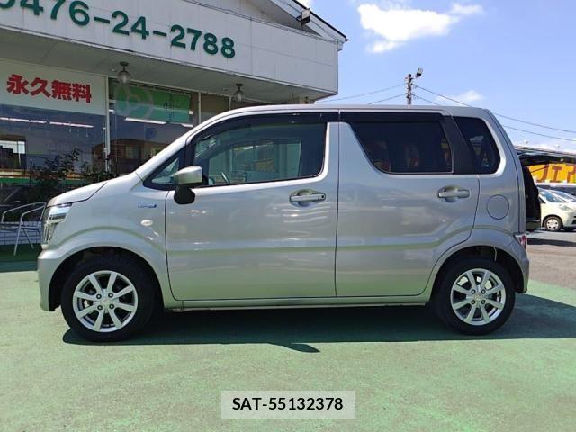 Suzuki WAGON R 2019-08 8318144-11