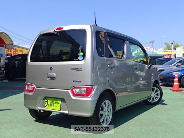Suzuki WAGON R 2019-08 8318144-1
