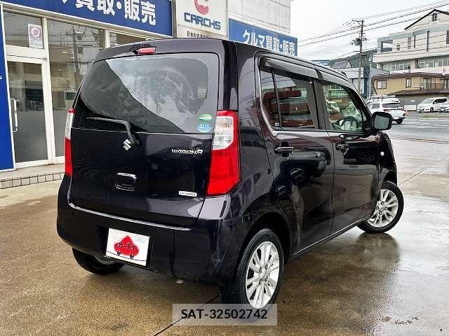 Suzuki WAGON R 2015-07 8318161-2