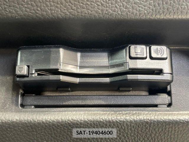 Suzuki WAGON R 2023-09 8318143-5