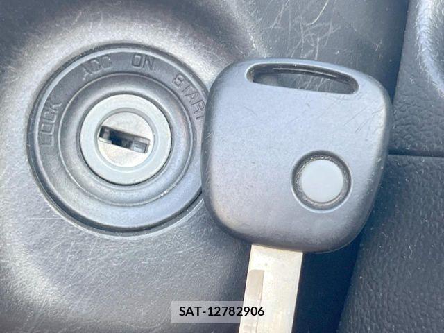 Suzuki WAGON R 2018-12 8318155-7
