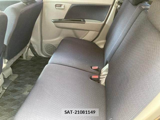 Suzuki WAGON R 2011-07 8318181-10