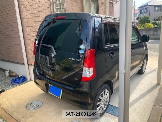 Suzuki WAGON R 2011-07 8318181-2