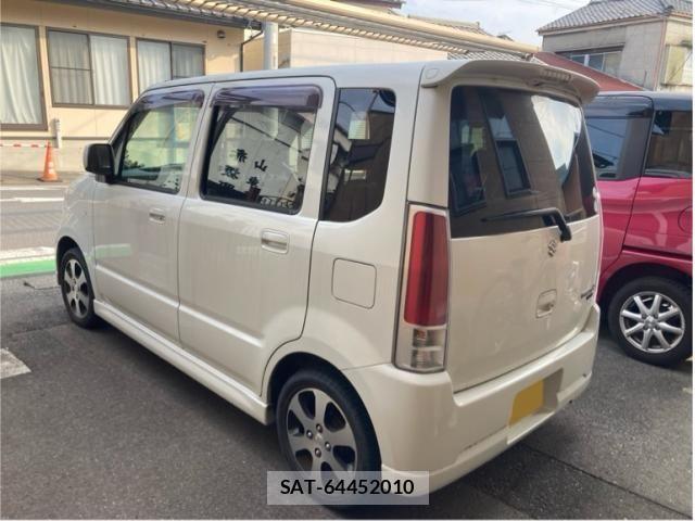 Suzuki WAGON R 2008-06 8318165-3