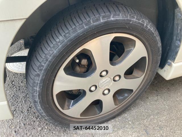 Suzuki WAGON R 2008-06 8318165-4