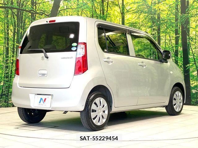 Suzuki WAGON R 2014-02 8318159-15