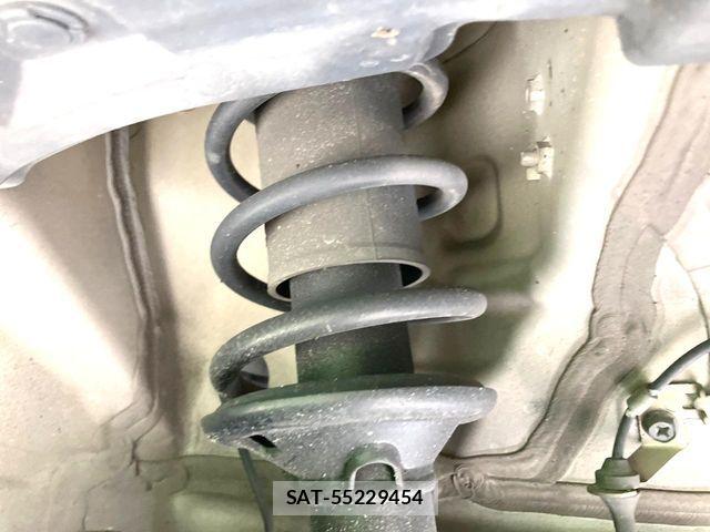 Suzuki WAGON R 2014-02 8318159-18