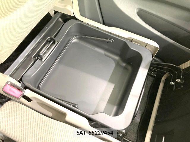 Suzuki WAGON R 2014-02 8318159-4