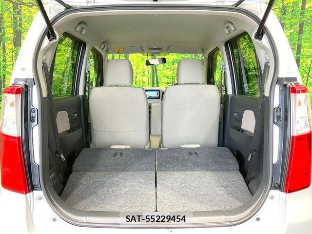 Suzuki WAGON R 2014-02 8318159-8