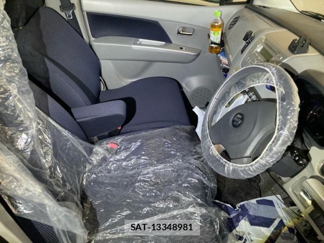 Suzuki WAGON R 2010-04 8318167-8