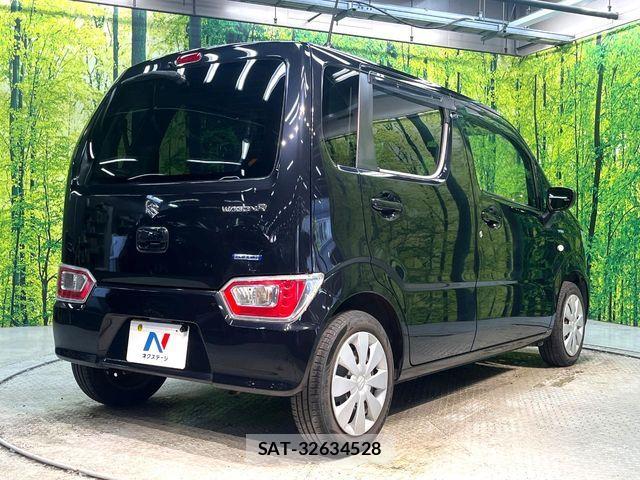 Suzuki WAGON R 2017-05 8318145-16
