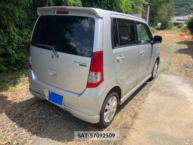Suzuki WAGON R 2009-10 8318166-2