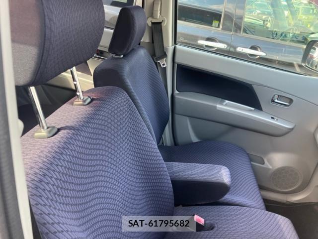 Suzuki WAGON R 2010-08 8318169-10
