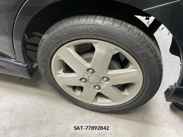Suzuki WAGON R 2004-03 8318188-5
