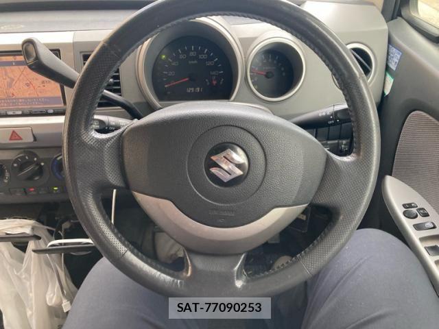 Suzuki WAGON R 2005-09 8318175-13