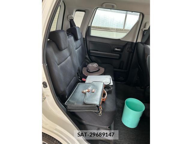 Suzuki WAGON R 2018-07 8318162-13