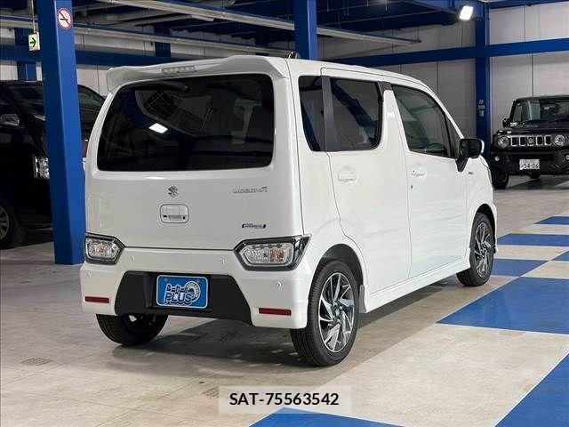Suzuki WAGON R 2026-06 8338532-18