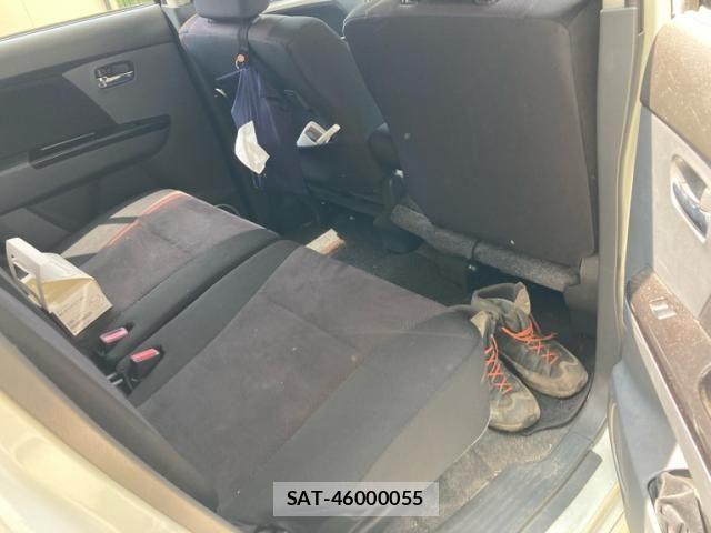 Suzuki WAGON R 2012-01 8338549-7