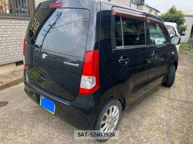 Suzuki WAGON R 2011-08 8338554-4