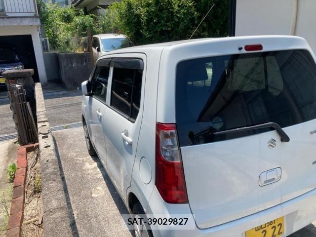 Suzuki WAGON R 2015-09 8338547-3