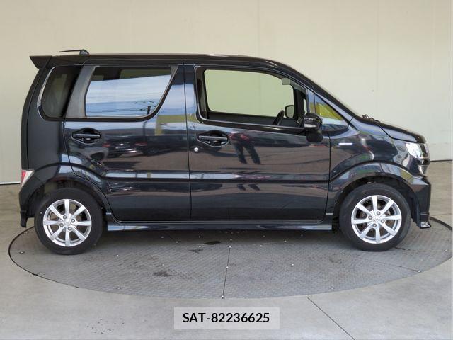 Suzuki WAGON R 2017-06 8355915-18