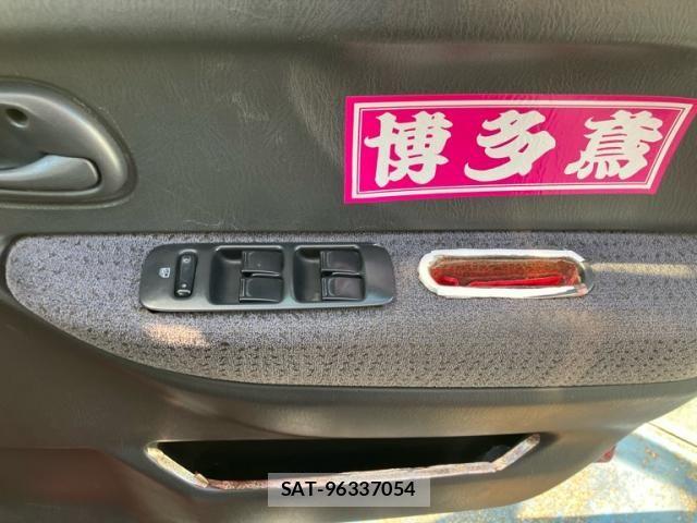 Suzuki WAGON R 2003-04 8355912-13