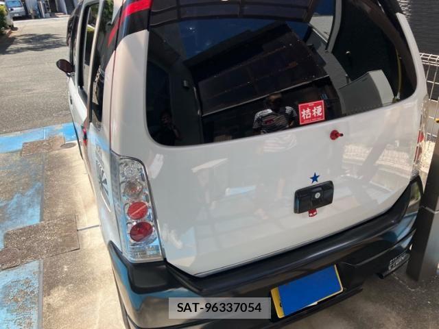 Suzuki WAGON R 2003-04 8355912-3