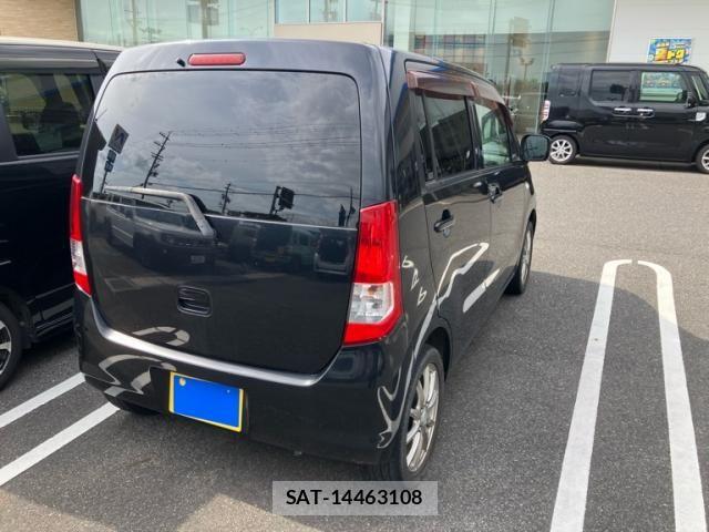 Suzuki WAGON R 2010-10 8369842-4