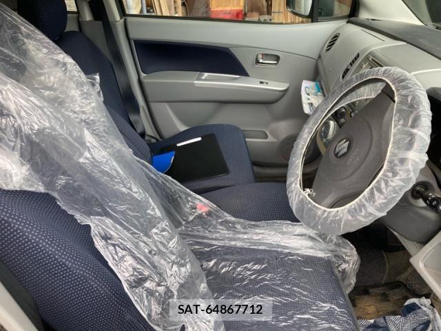 Suzuki WAGON R 2010-07 8369837-18