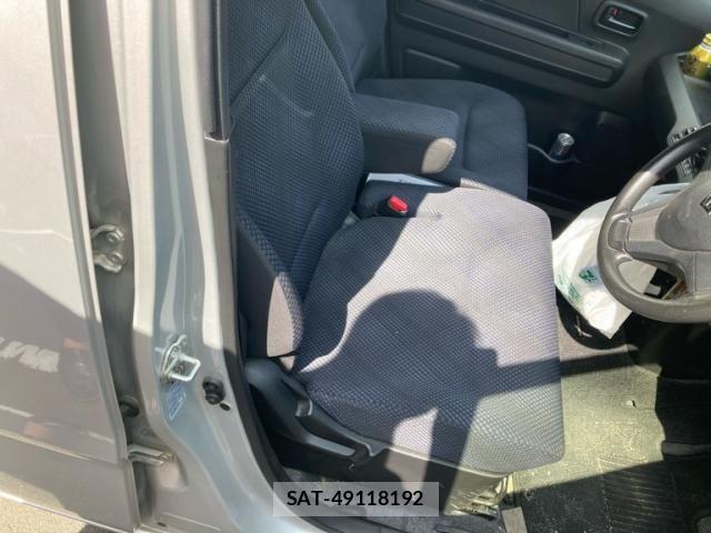 Suzuki WAGON R 2019-01 8369822-8