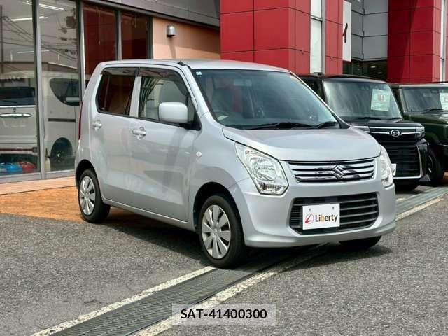Suzuki WAGON R 2012-11 8369838-9