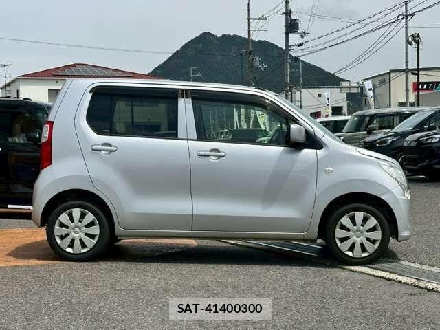 Suzuki WAGON R 2012-11 8369838-10