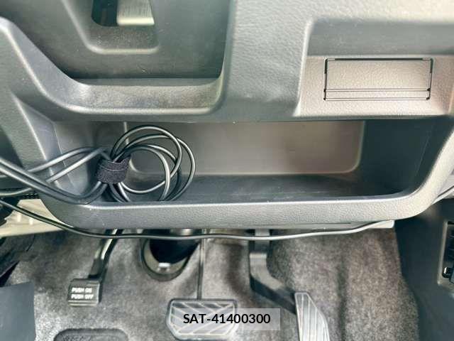 Suzuki WAGON R 2012-11 8369838-17