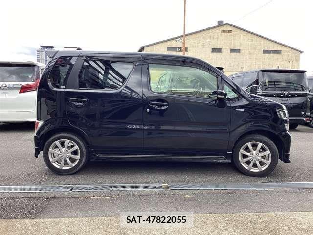 Suzuki WAGON R 2022-06 8369778-9