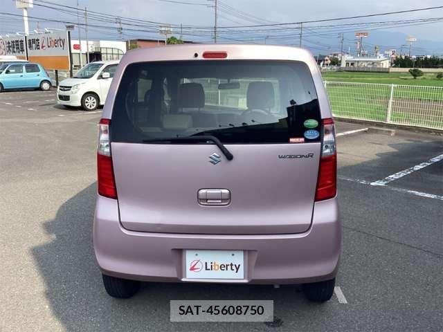 Suzuki WAGON R 2014-02 8369830-17
