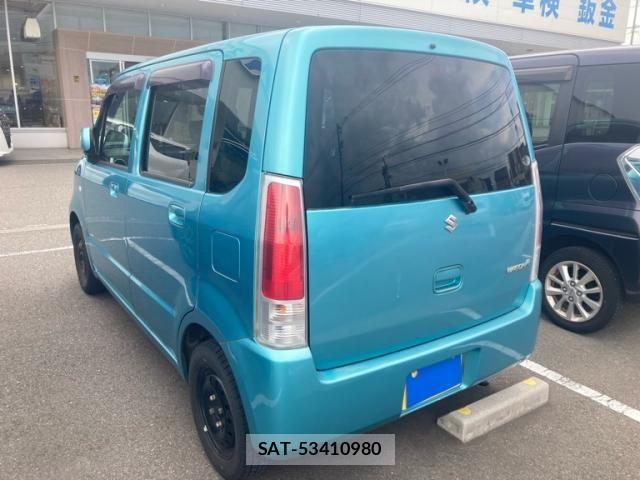 Suzuki WAGON R 2007-04 8369847-1
