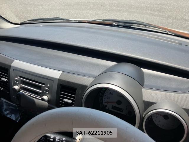Suzuki WAGON R 2004-06 8369844-17